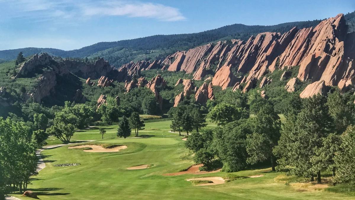 Arrowhead Golf Club - Golf Course Communities Guide