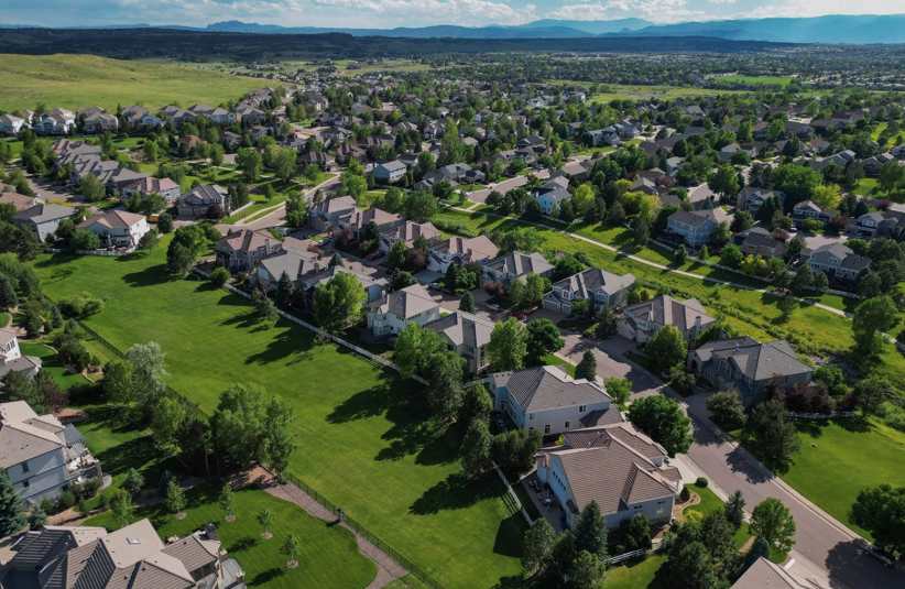 Lone Tree aerial neighborhood view